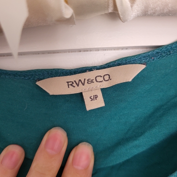 RW & Co embellished tee - Picture 3 of 6